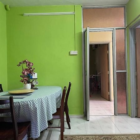 Homestaymuslim Di تيلوك إنتان المظهر الخارجي الصورة